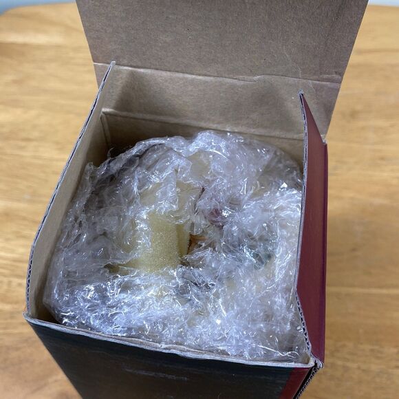 Santa's From Around The World American Santa Figurine 1994 Made in China - Picture 16 of 16